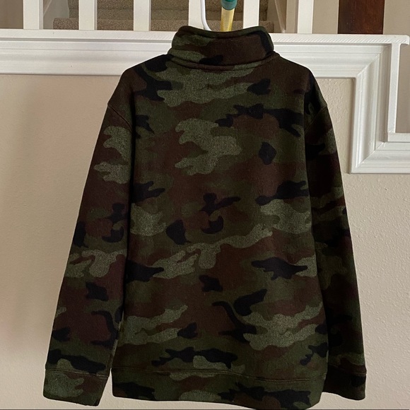 Boys Old Navy 3/4 Zip Camo Pullover - Picture 8 of 10